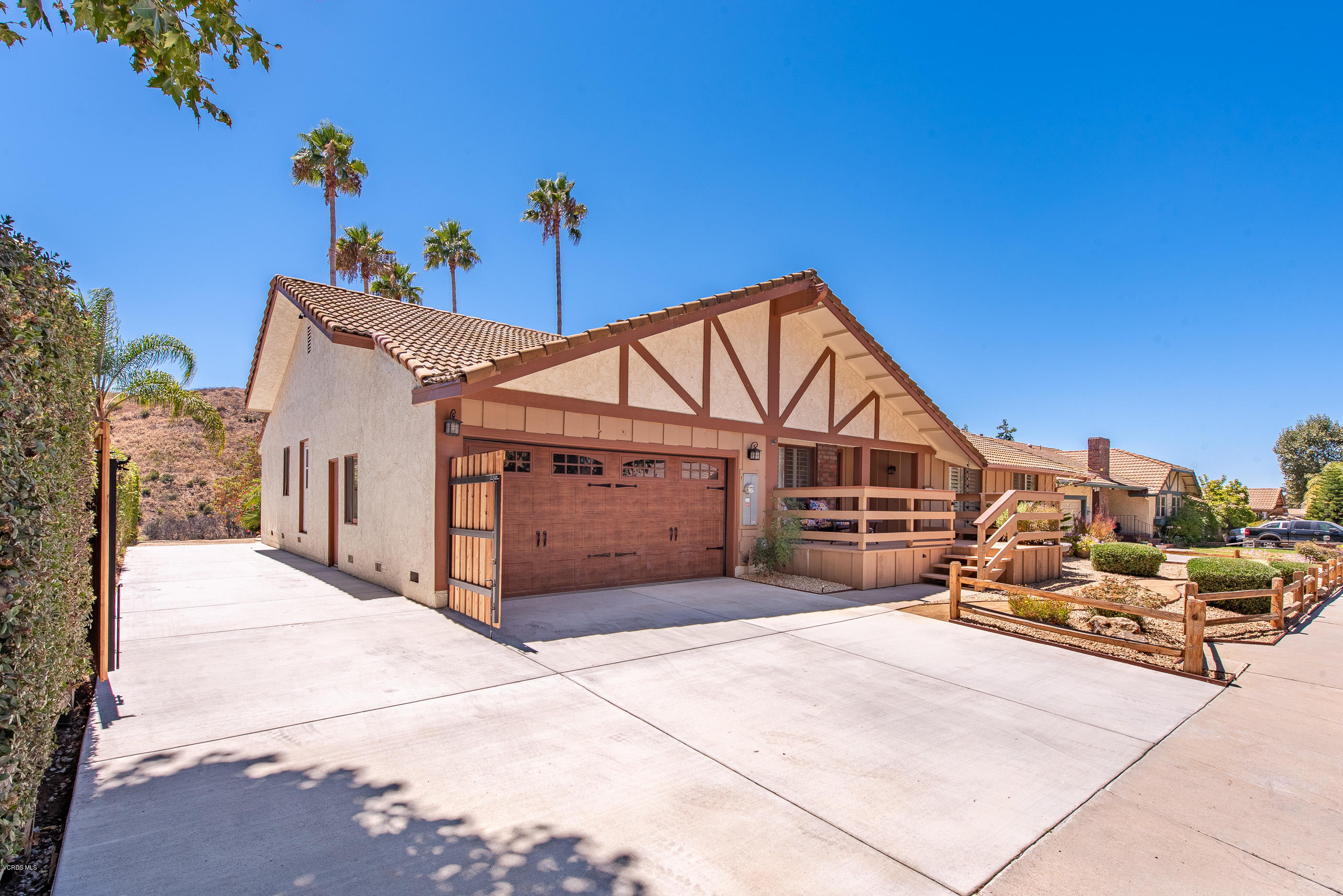 1242 Rambling Road Simi Valley, CA 93065 - Photo 6 of 81 1242 Rambling Rd Simi Valley-5