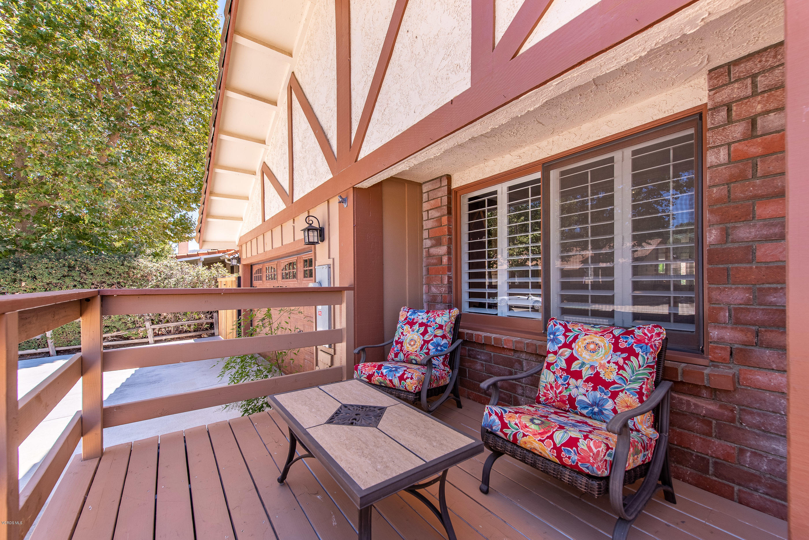 1242 Rambling Road Simi Valley, CA 93065 - Photo 7 of 81 a building outdoor space with seating