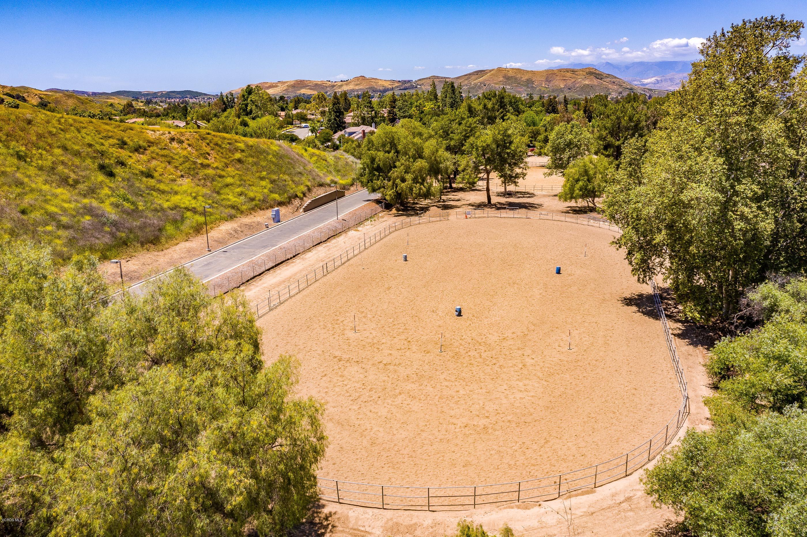 1242 Rambling Road Simi Valley, CA 93065 - Photo 76 of 81 1242 Rambling Rd Simi Valley-74