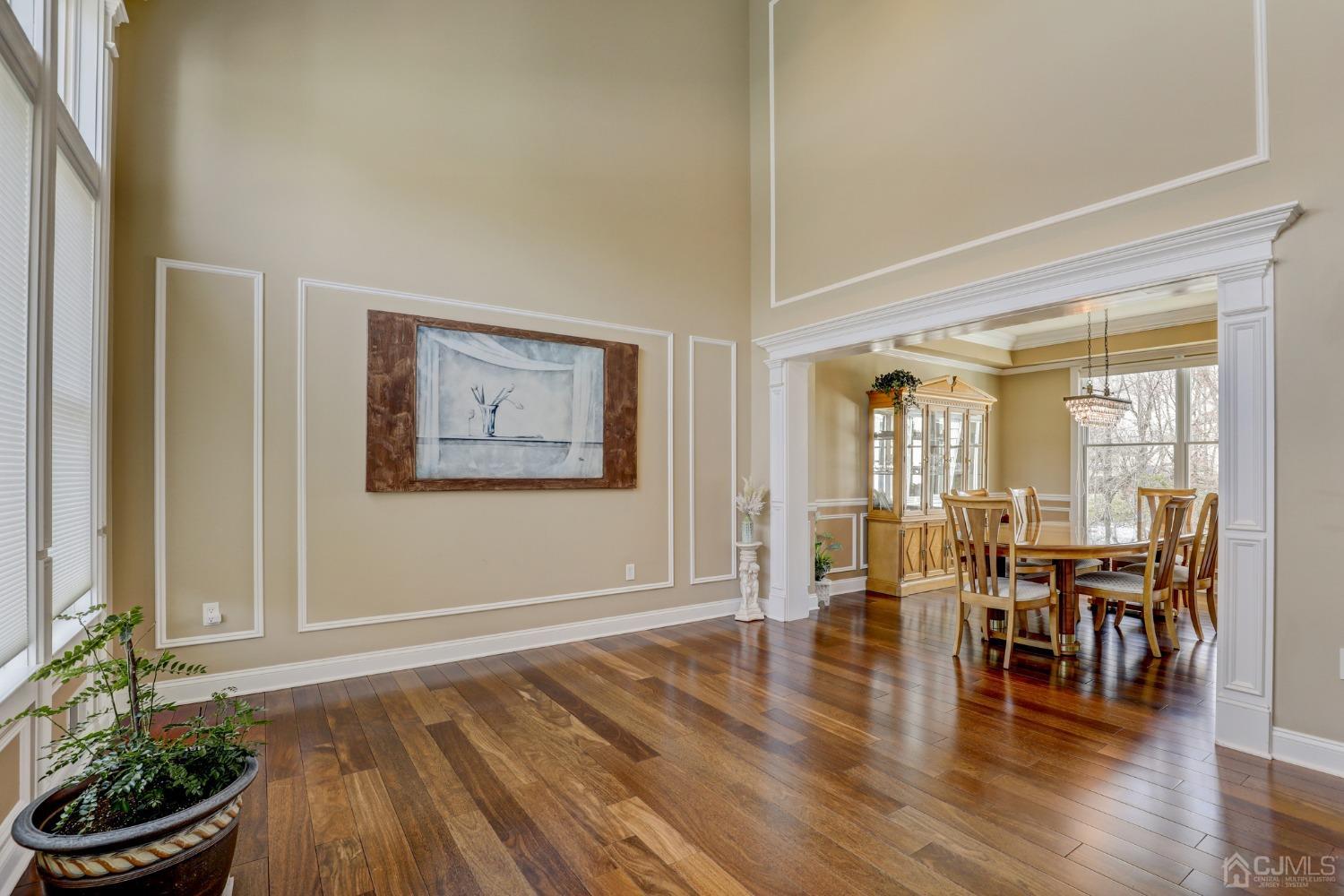 33 Edinburg Circle Old Bridge, NJ 07747 - Photo 9 of 51 a view of a livingroom with furniture and hardwood floor