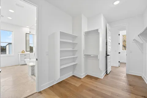 $1,139,900 | 2707 Salek View, Austin, TX 78741