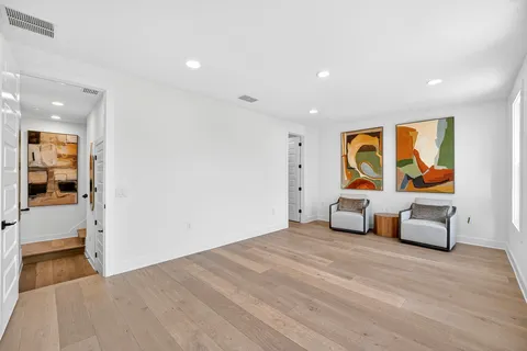 $1,139,900 | 2707 Salek View, Austin, TX 78741