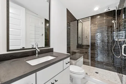 $1,139,900 | 2707 Salek View, Austin, TX 78741