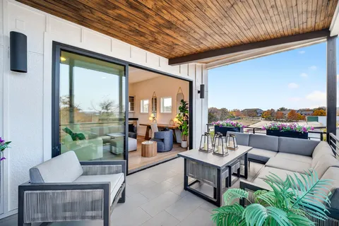 $1,139,900 | 2707 Salek View, Austin, TX 78741