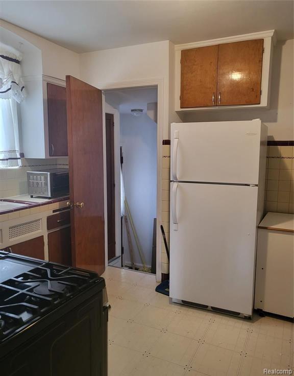 15611 Spring Garden Street Detroit, MI 48205 - Photo 37 of 49