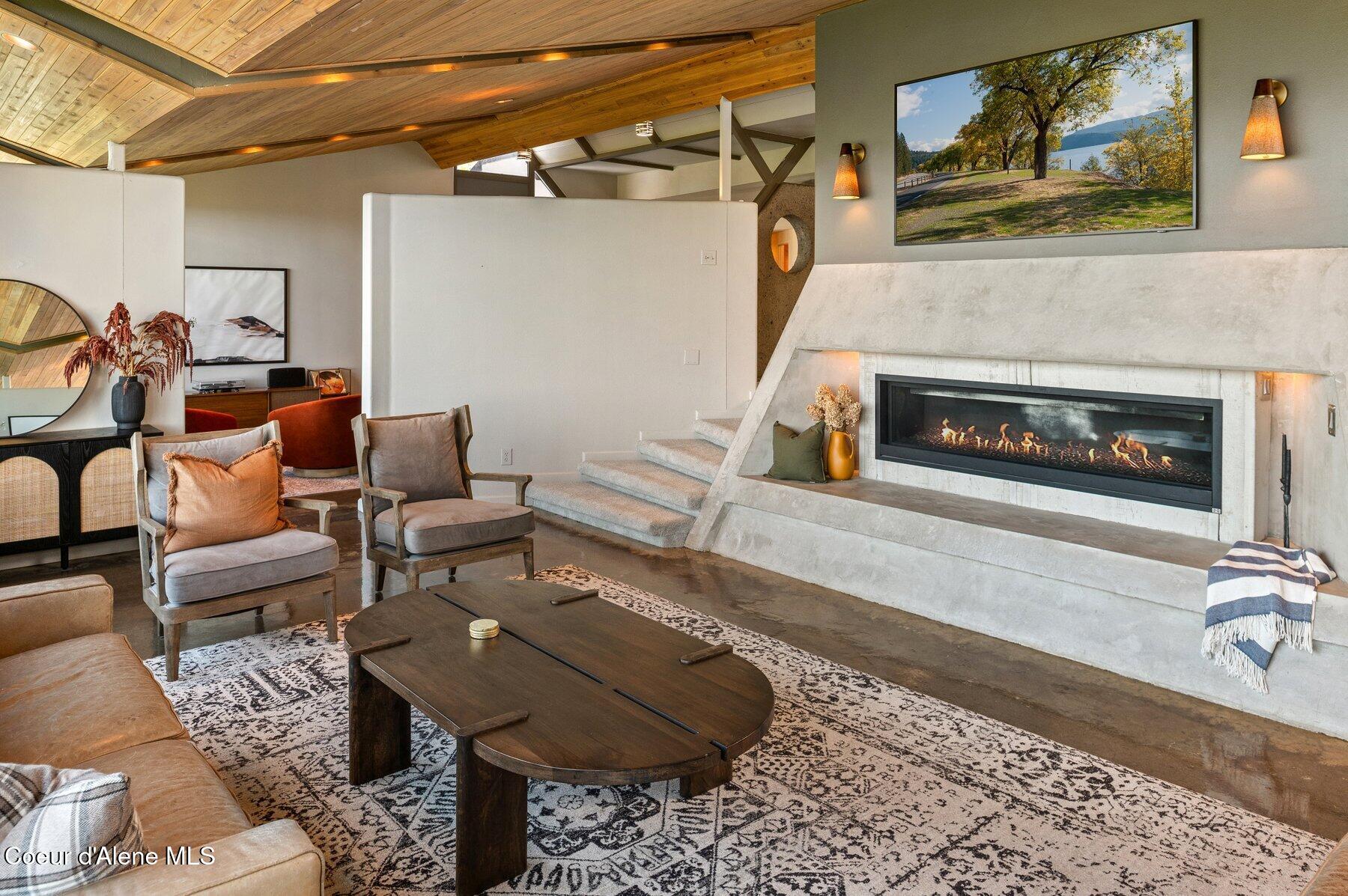 7801 West Eagle Ridge Road Coeur D'Alene, ID 83814 - Photo 23 of 111 Family Room