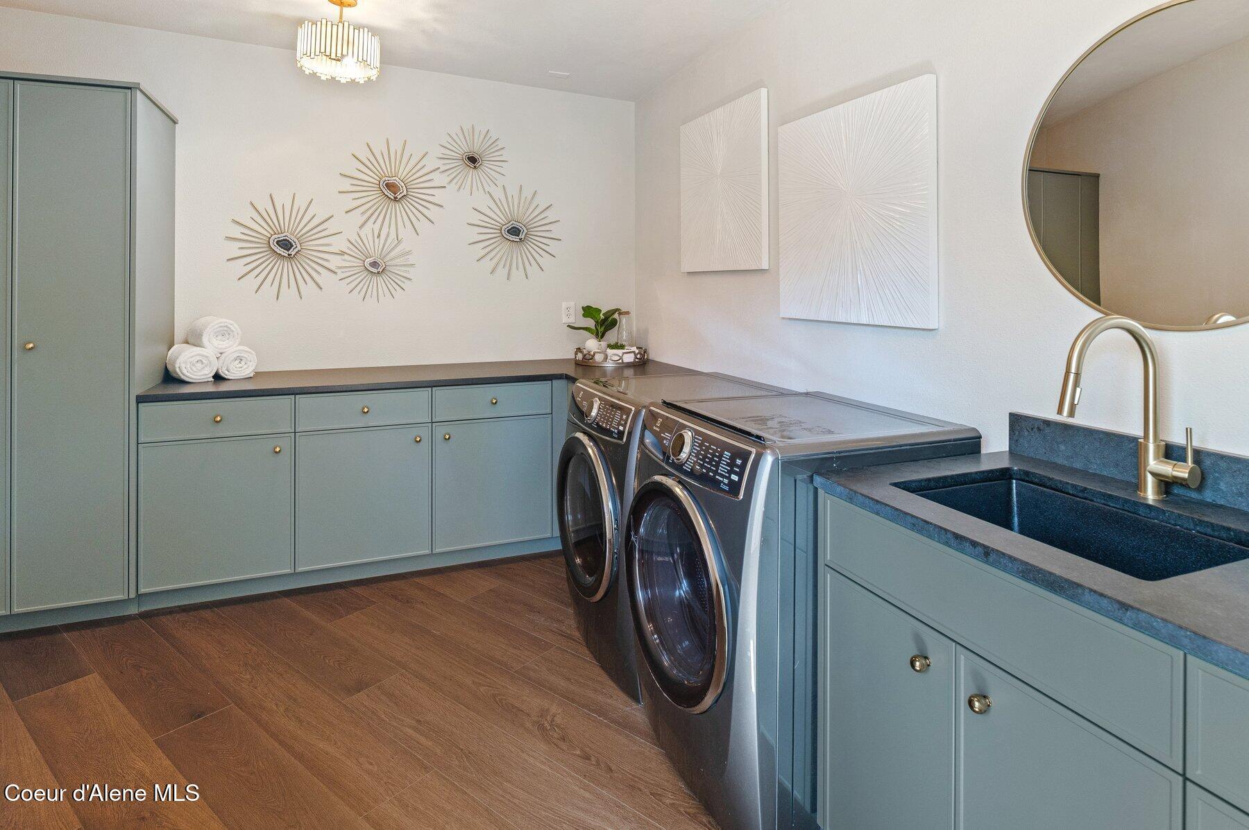 7801 West Eagle Ridge Road Coeur D'Alene, ID 83814 - Photo 44 of 111 Laundry Room