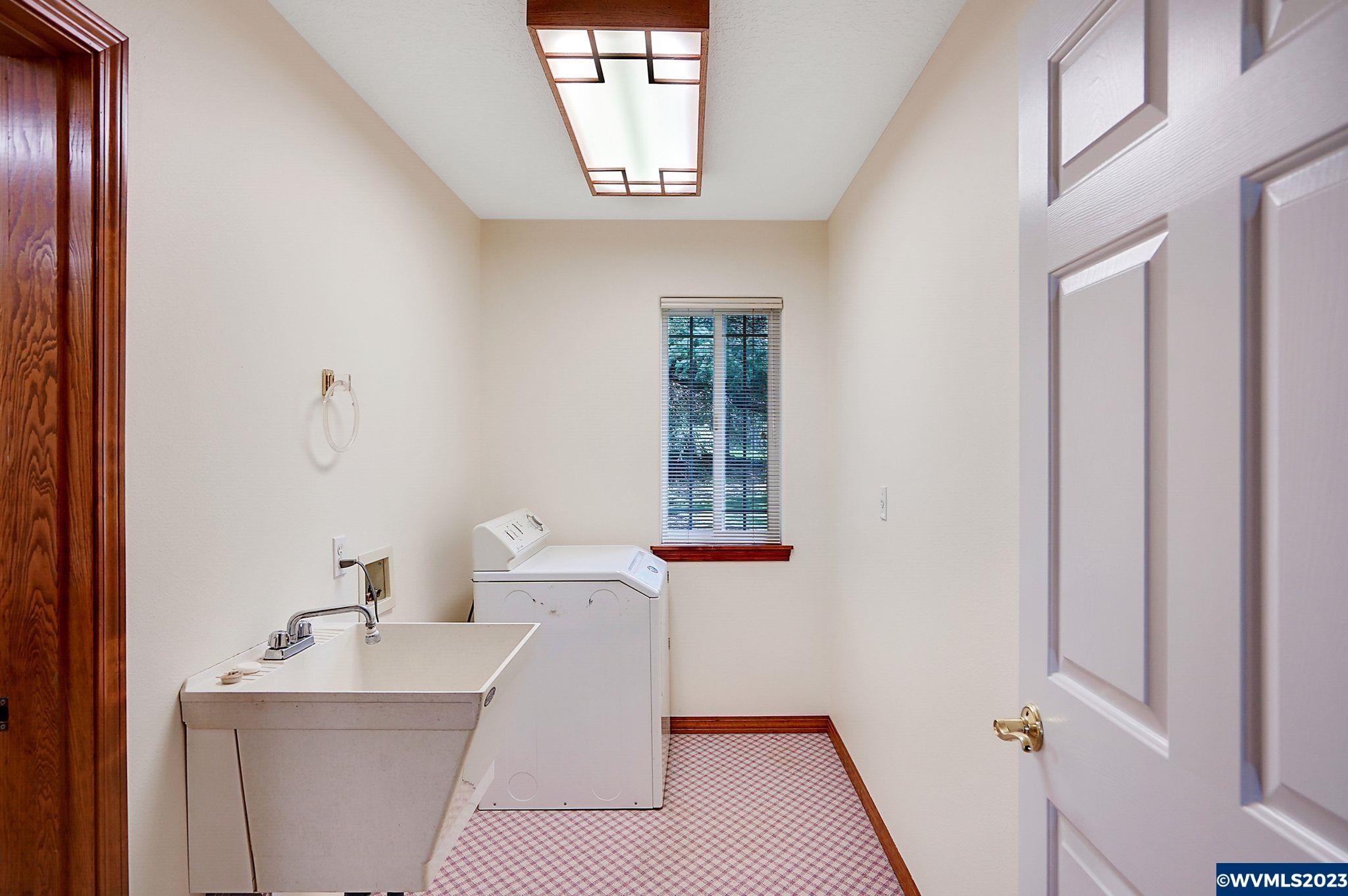 16995 Old Mehama Road Southeast Stayton, OR 97383 - Photo 17 of 42 Gallery Image 17