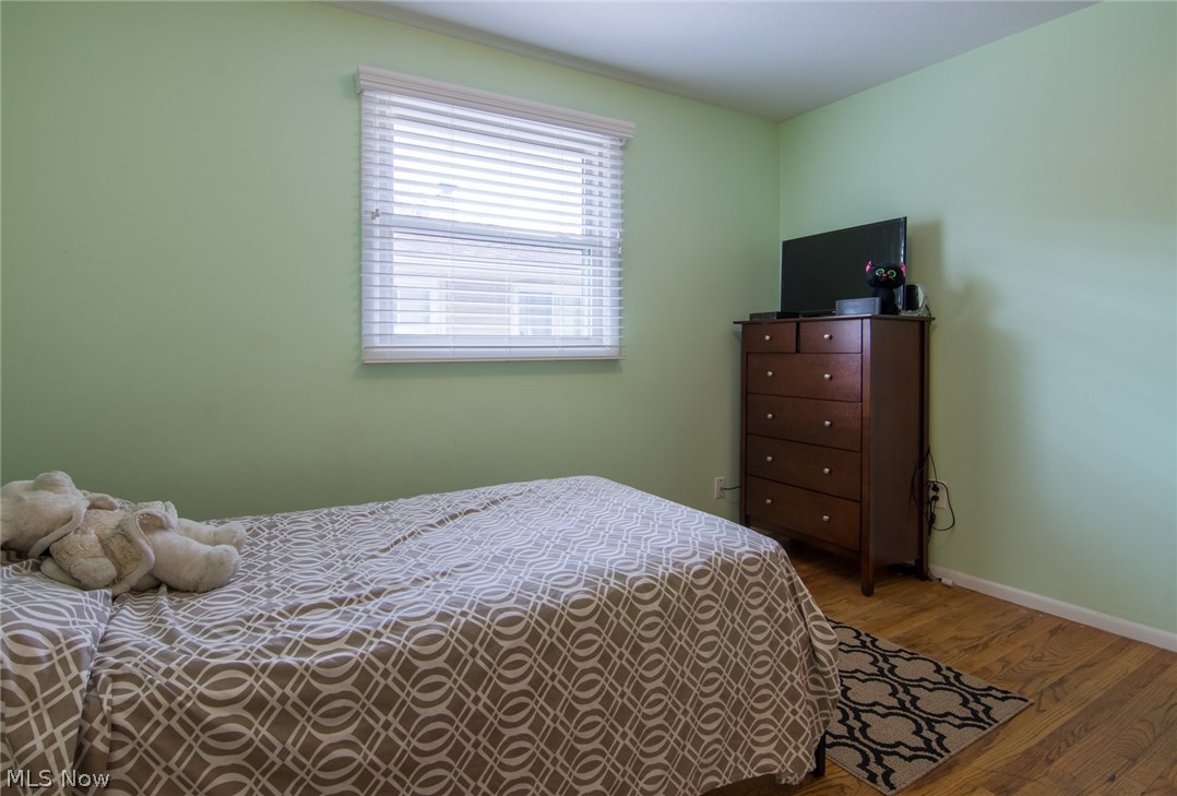 15025 Rockside Road Maple Heights, OH 44137 - Photo 16 of 26