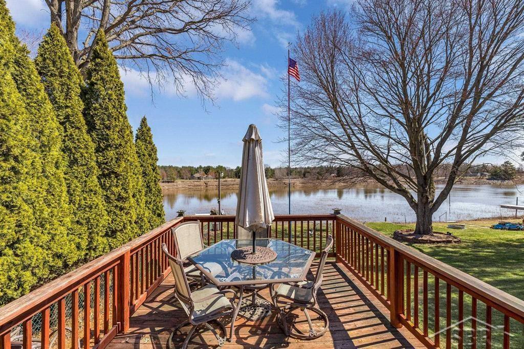5307 Oakridge Road Beaverton, MI 48612 - Photo 29 of 37 50204380-e3040785-e144-471d-b26e-5f573bad3ca4.JPG