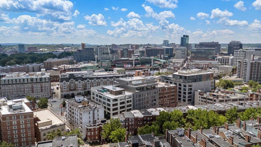 636 Beacon Street, Unit 505 Boston, MA 02215 - Photo 24 of 26