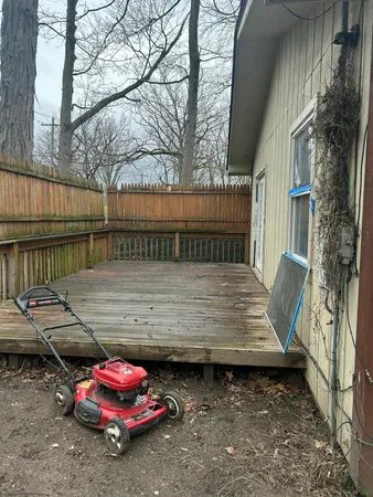 $99,900 | 1549 Outer Ln Drive, Ypsilanti, MI 48198