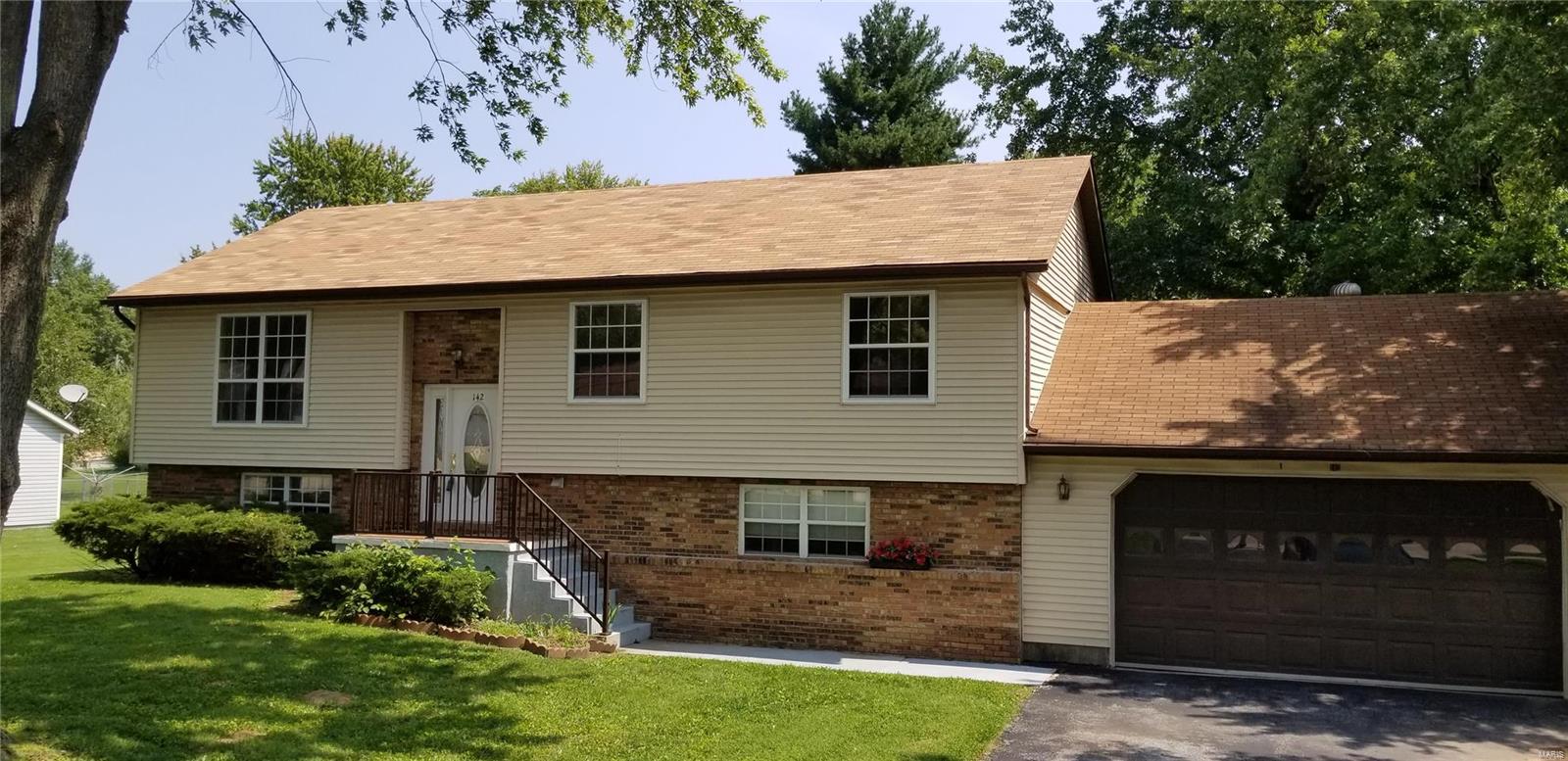 142 Shiloh Station Road O'Fallon, IL 62269 - Photo 2 of 93