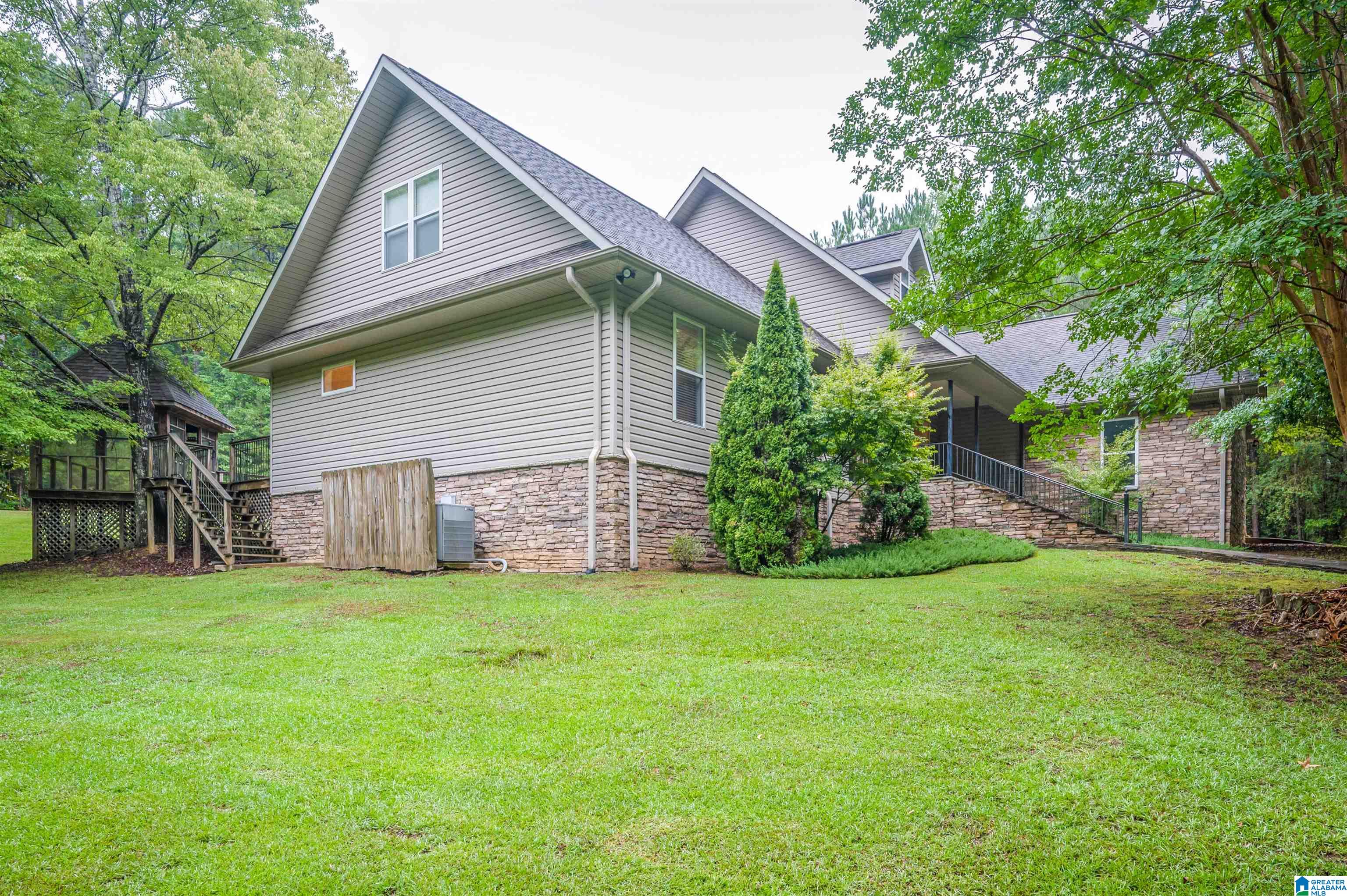 654 10th Street Northwest Fayette, AL 35555 - Photo 3 of 49