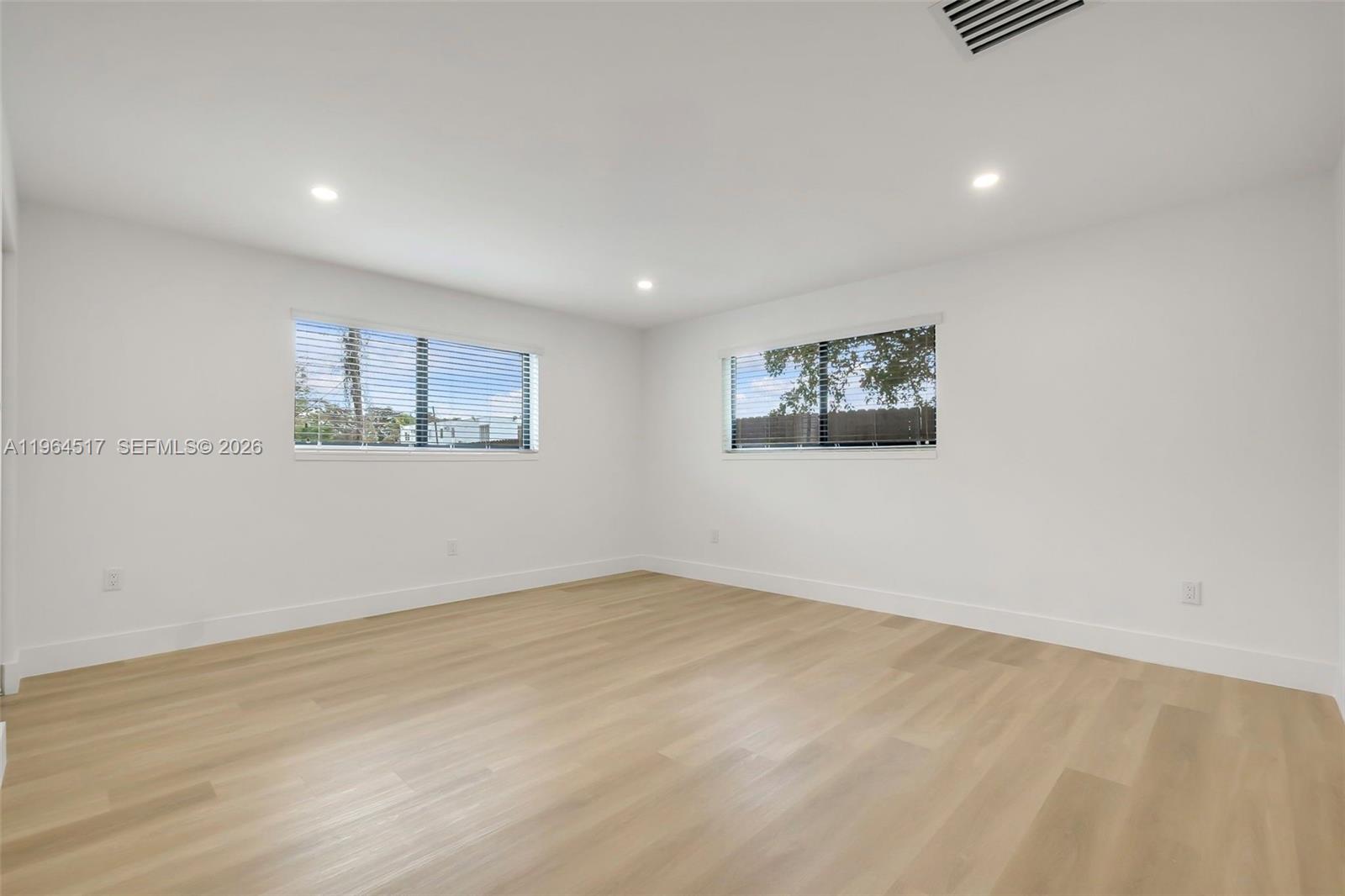 17887 Northwest 78th Place Hialeah, FL 33015 - Photo 11 of 46