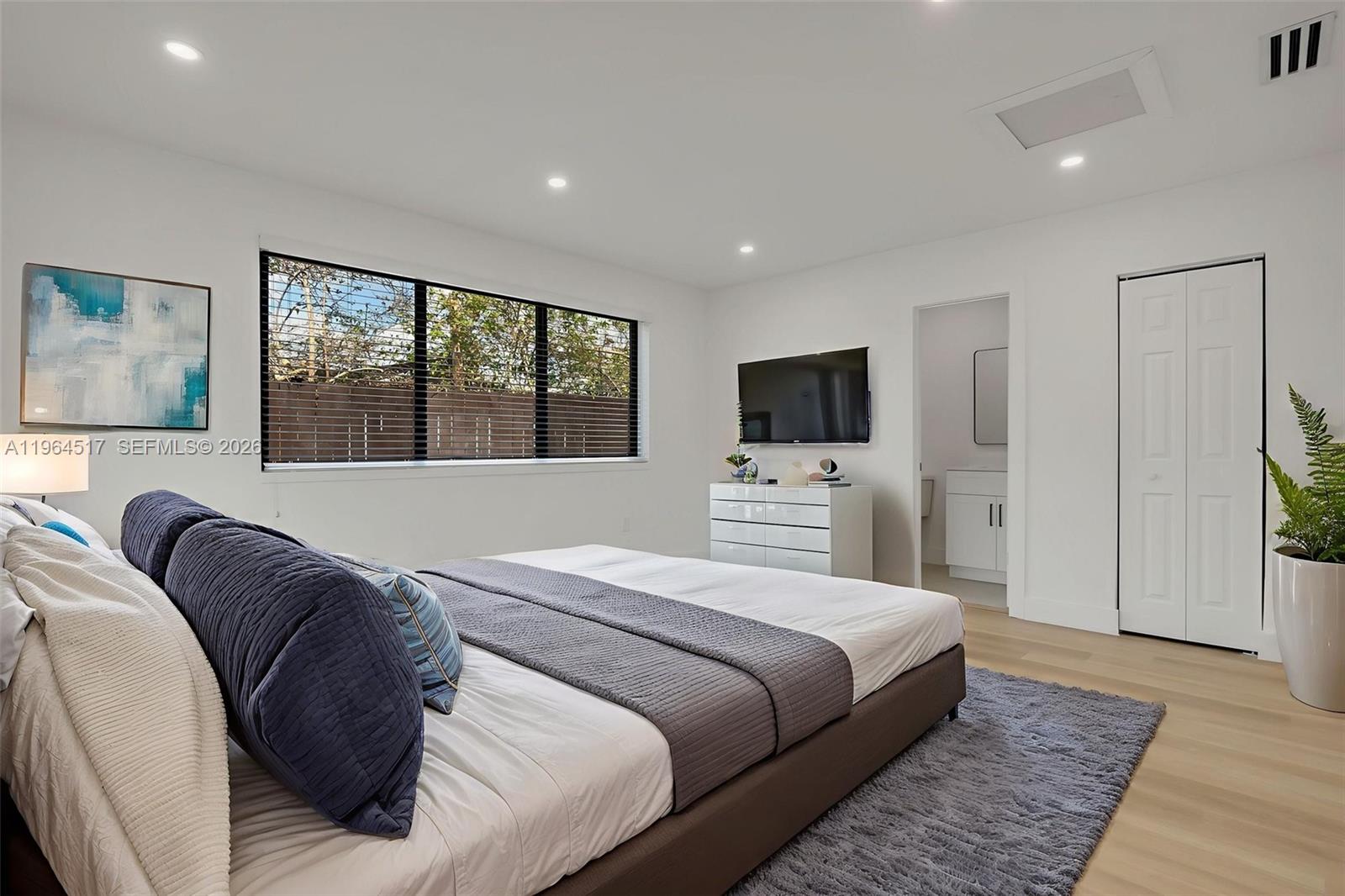 17887 Northwest 78th Place Hialeah, FL 33015 - Photo 16 of 46 Virtually Staged