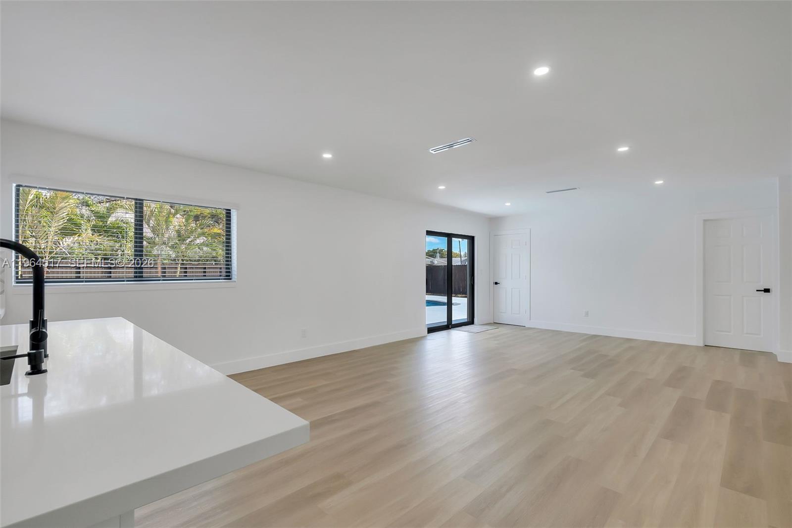 17887 Northwest 78th Place Hialeah, FL 33015 - Photo 21 of 46