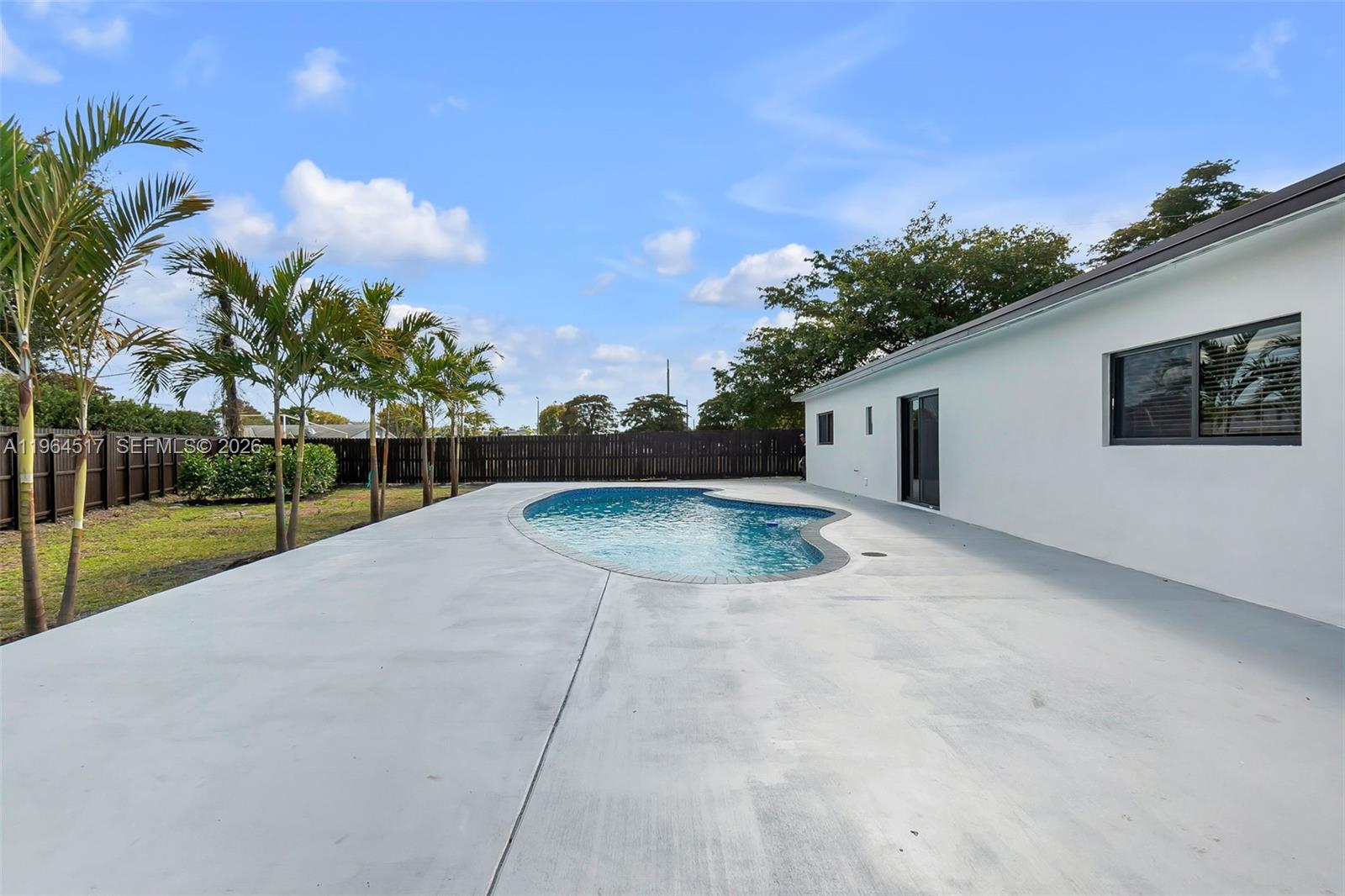 17887 Northwest 78th Place Hialeah, FL 33015 - Photo 41 of 46