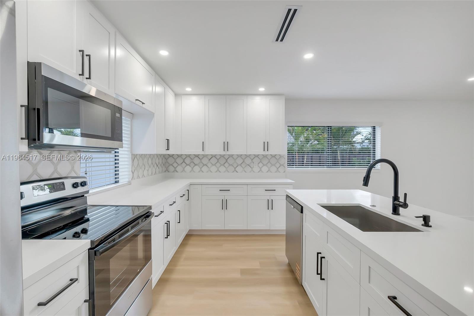 17887 Northwest 78th Place Hialeah, FL 33015 - Photo 7 of 46