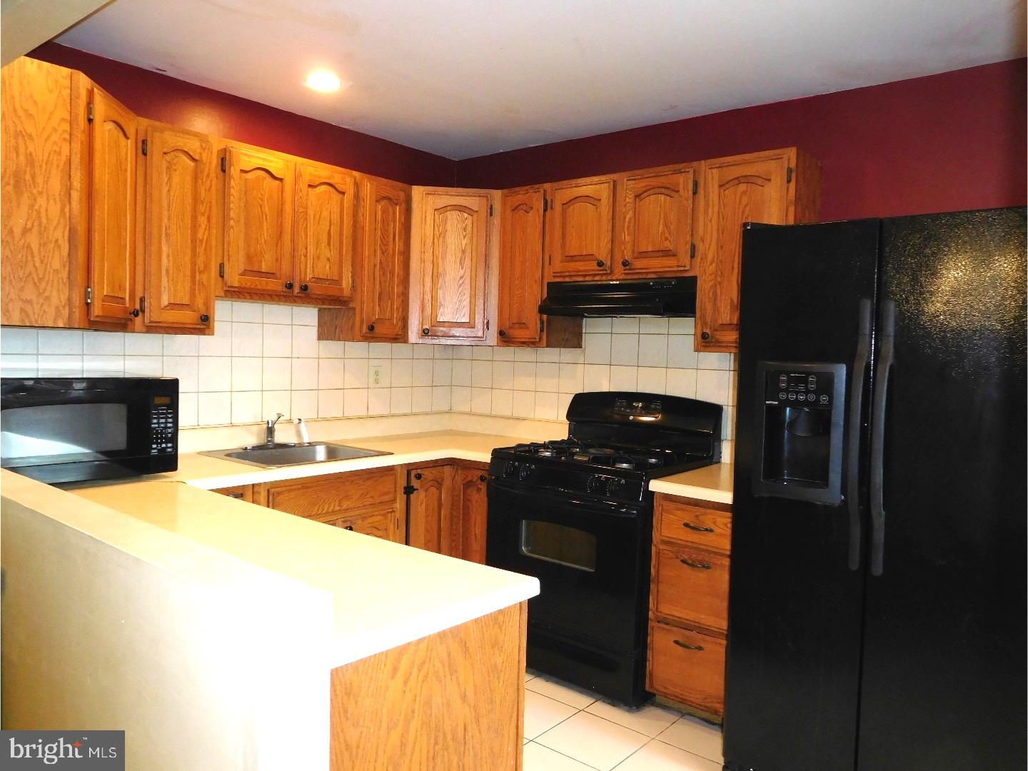 12660 Chilton Road Philadelphia, PA 19154 - Photo 8 of 24 Gallery Image 8