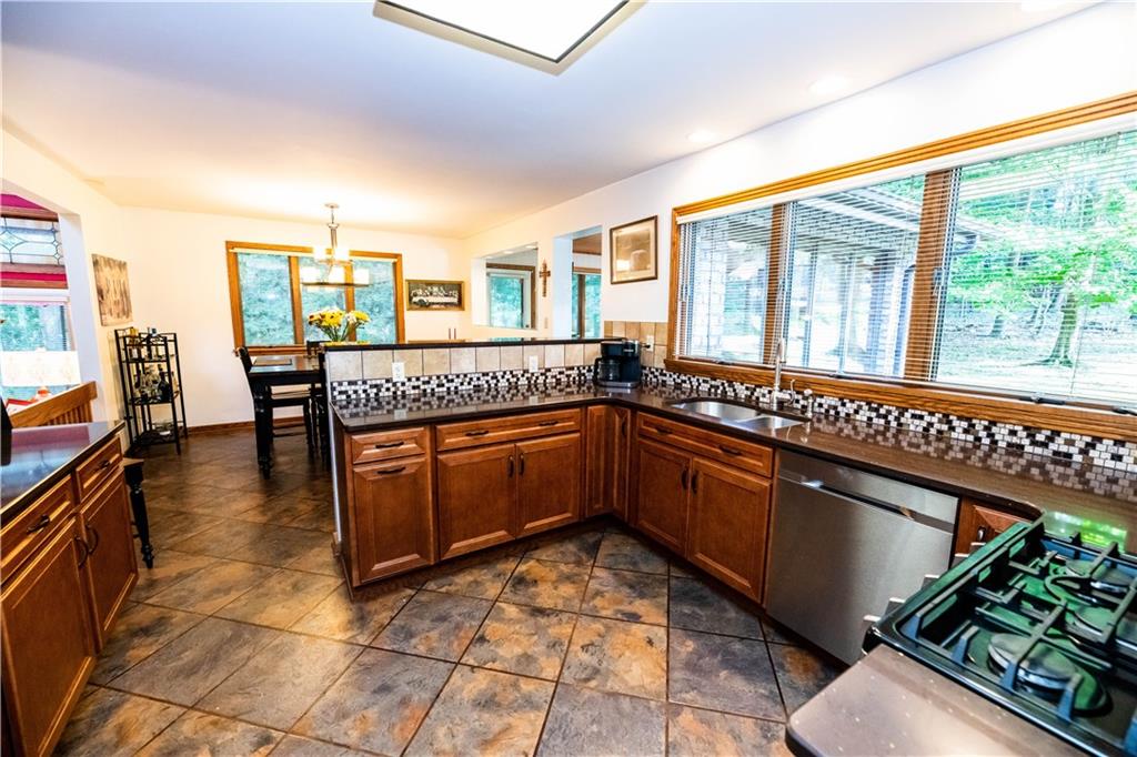 870 White Farm Road Indiana, PA 15701 - Photo 7 of 20 Kitchen