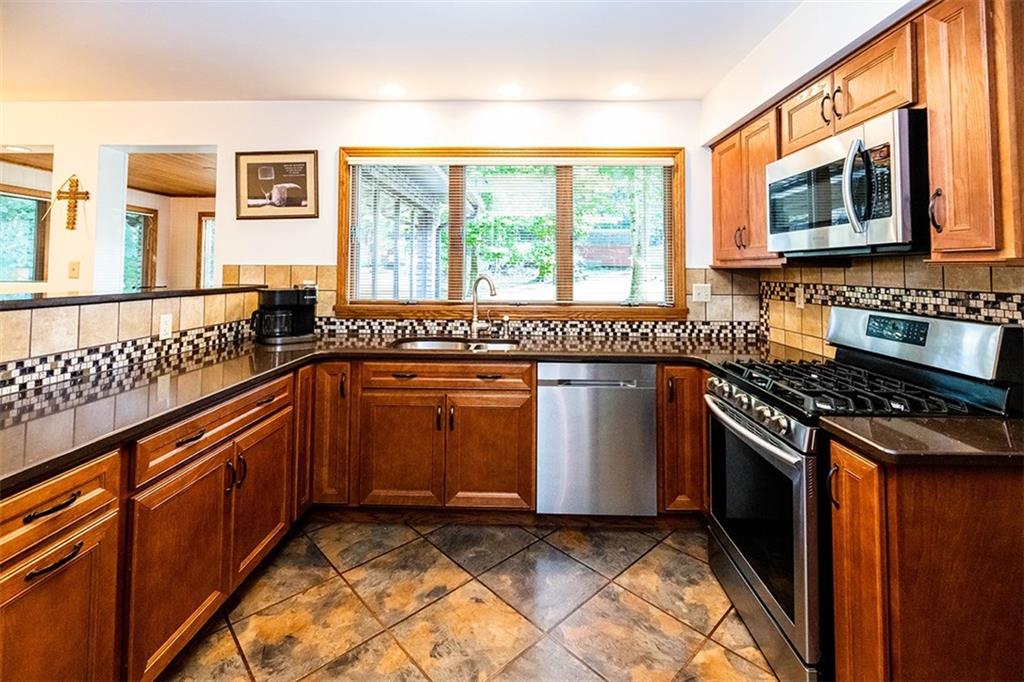 870 White Farm Road Indiana, PA 15701 - Photo 8 of 20 Kitchen