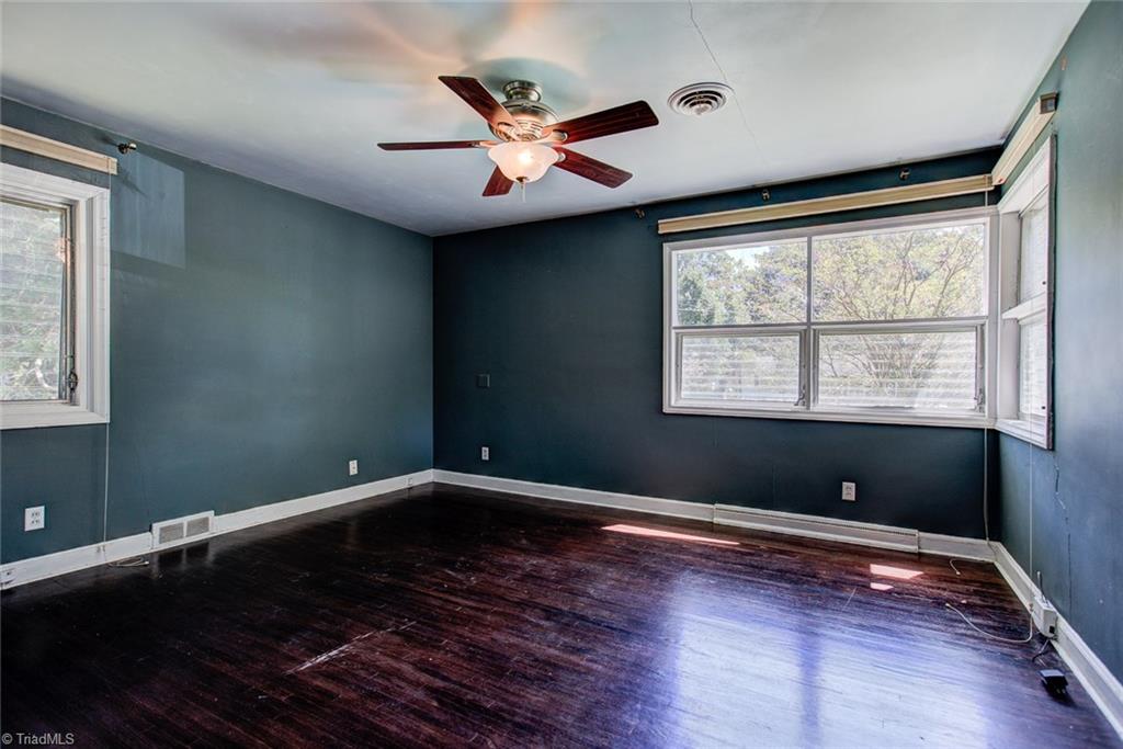 504 Rockspring Road High Point, NC 27262 - Photo 22 of 30 Gallery Image 22