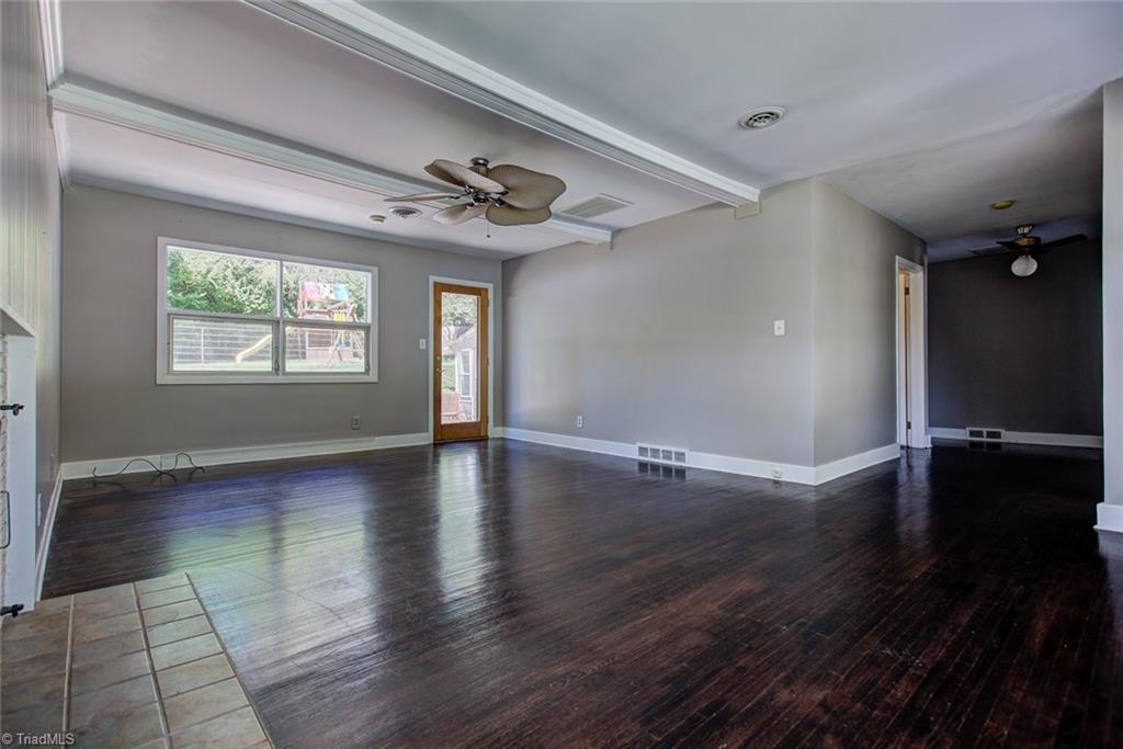 504 Rockspring Road High Point, NC 27262 - Photo 7 of 30 Gallery Image 7