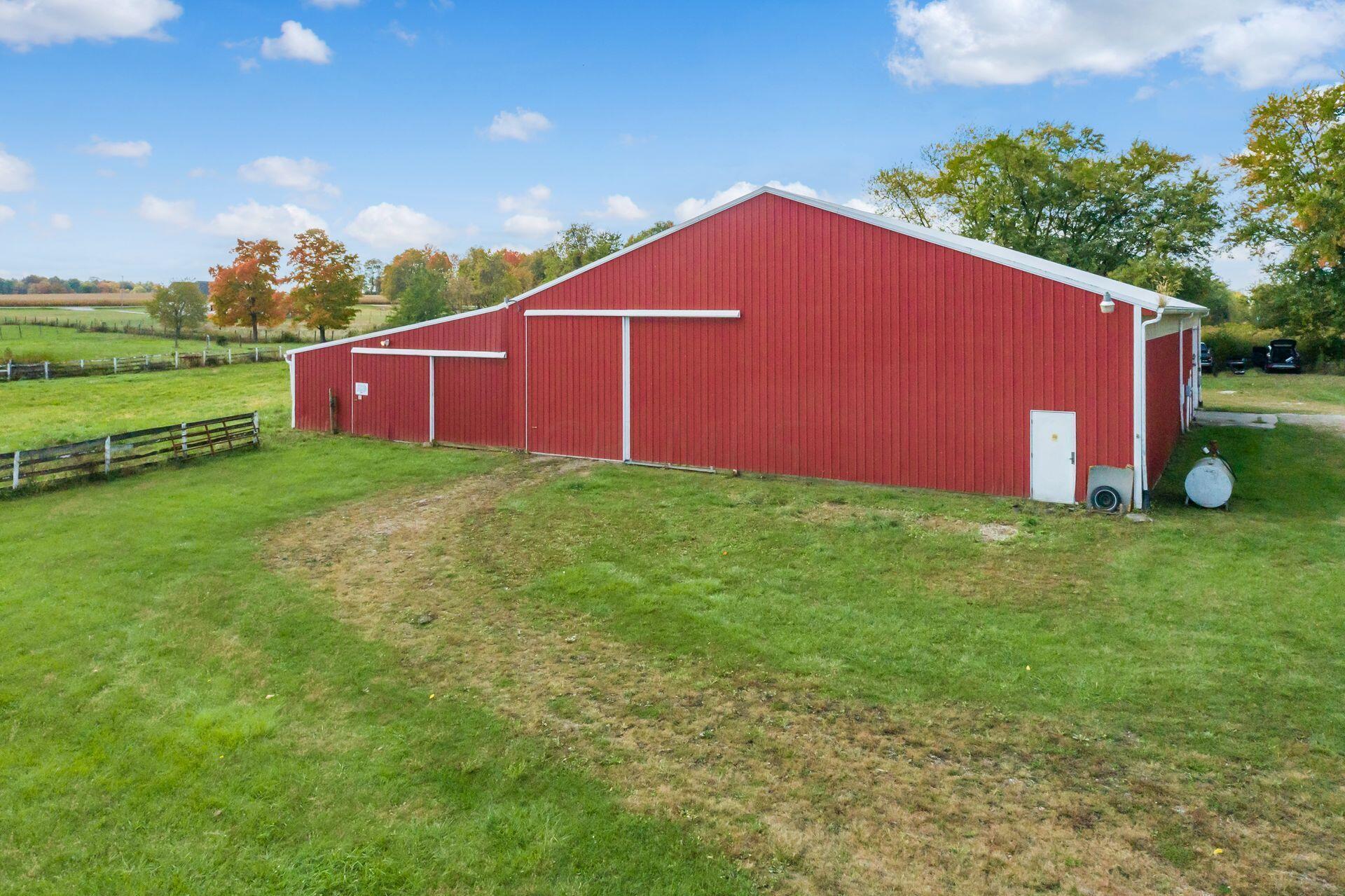 0 Custers Point Road Northeast Thornville, OH 43076 - Photo 3 of 16 Barn front