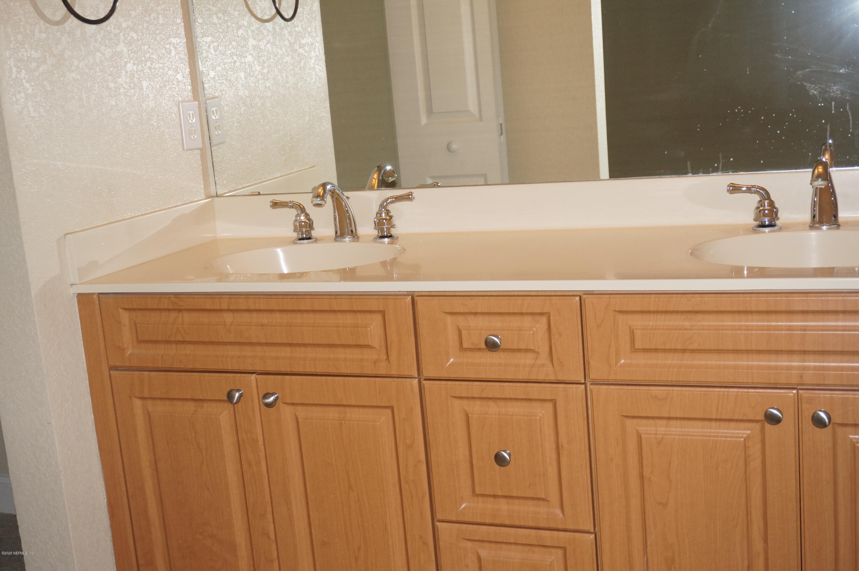 9745 Touchton Road, Unit 925 Jacksonville, FL 32246 - Photo 14 of 22 Master Bath 2