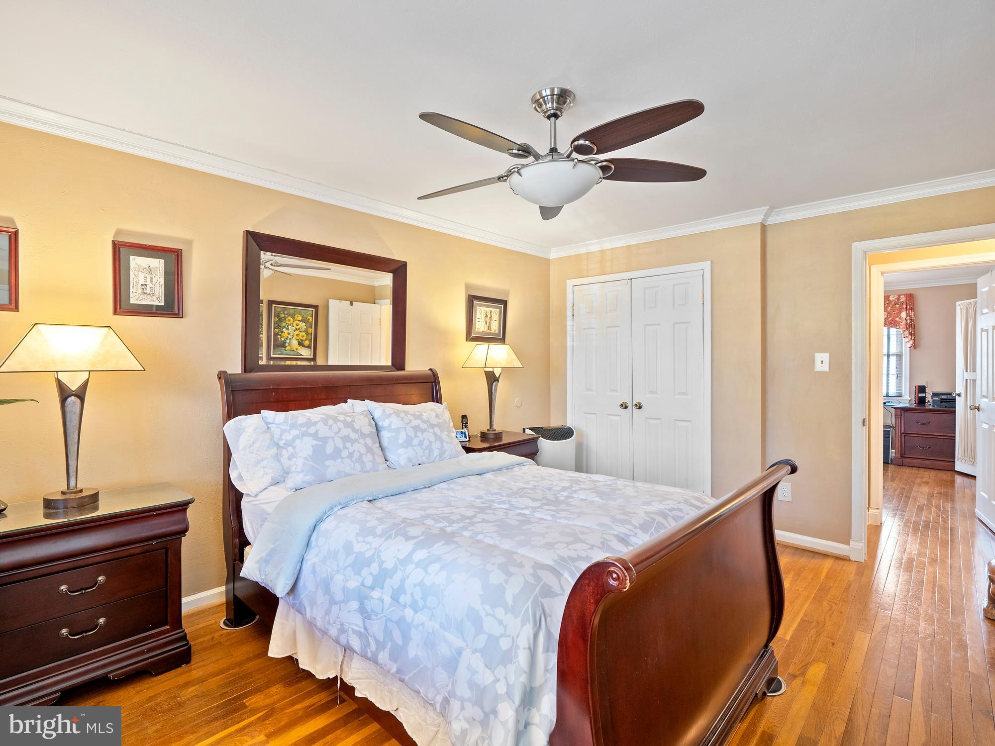 1820 Golf View Court Reston, VA 20190 - Photo 15 of 29 Gallery Image 15