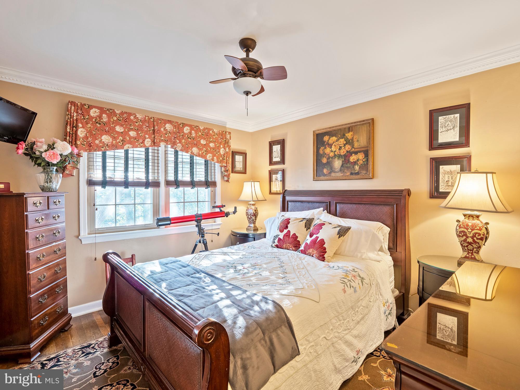 1820 Golf View Court Reston, VA 20190 - Photo 17 of 29 Gallery Image 17