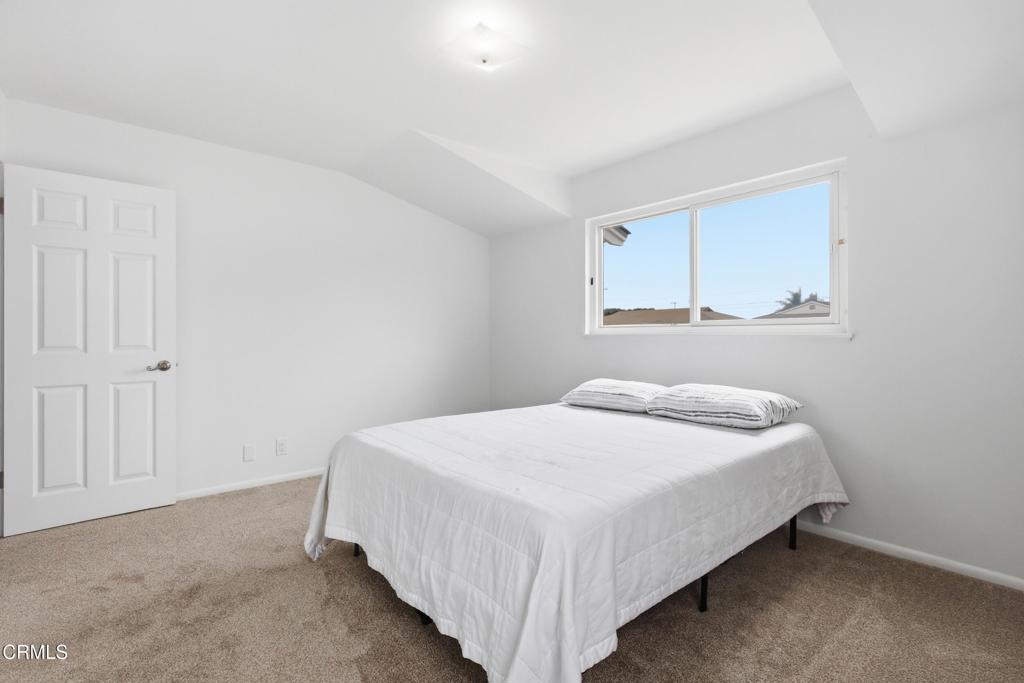 259 Vanderbilt Drive Oxnard, CA 93036 - Photo 11 of 26