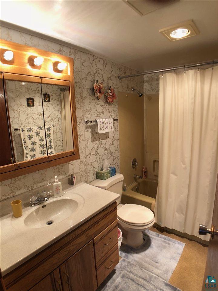 1298 County Rd BB Foxboro, WI 54836 - Photo 11 of 19 Gallery Image 11