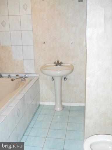 4016 Cedar Mills Road Randallstown, MD 21133 - Photo 24 of 27 Bath-full bath in basement
