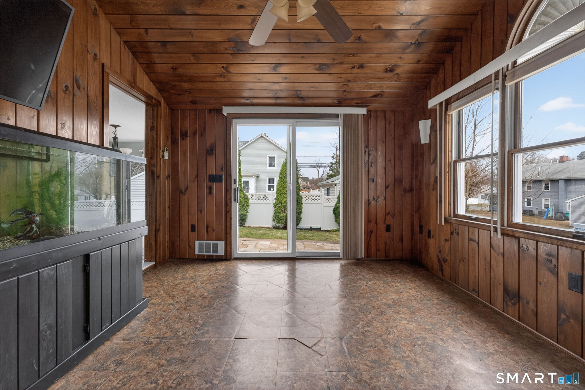 8 High Street Wallingford, CT 06492 - Photo 16 of 35