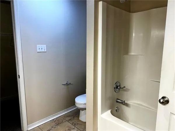 $1,750 | 2093 Dundee Loop South, Abita Springs, LA 70420