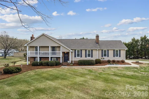 $600,000 | 8815 Columbus Street, Concord, NC 28027
