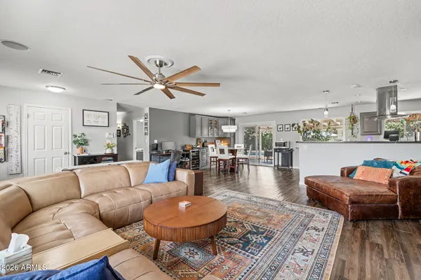 $590,000 | 3027 East Yucca Street, Phoenix, AZ 85028
