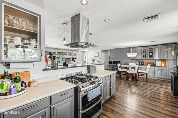$590,000 | 3027 East Yucca Street, Phoenix, AZ 85028