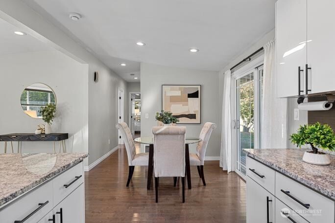 21904 88th Place West Edmonds, WA 98026 - Photo 16 of 40 a dining room with furniture and window