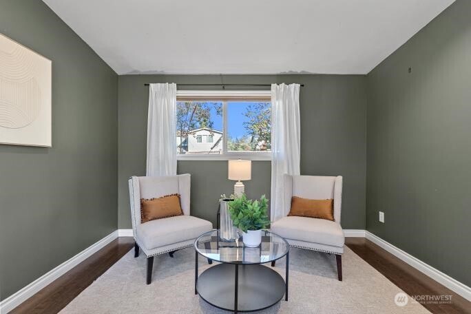 21904 88th Place West Edmonds, WA 98026 - Photo 23 of 40 a living room with furniture and a potted plant