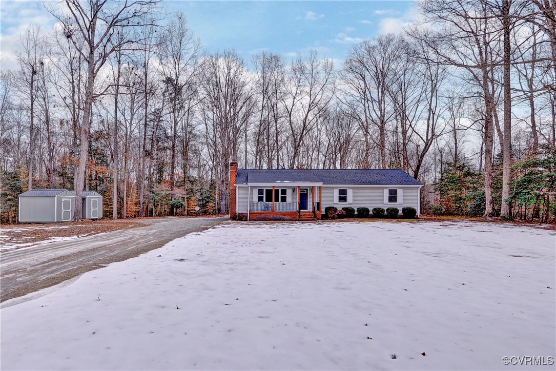 11935 Cattail Road New Kent, VA 23124 - Photo 3 of 29 Gallery Image 3