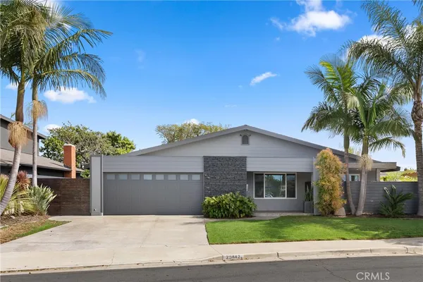 $1,599,888 | 20442 Harbor Isle Lane, Huntington Beach, CA 92646