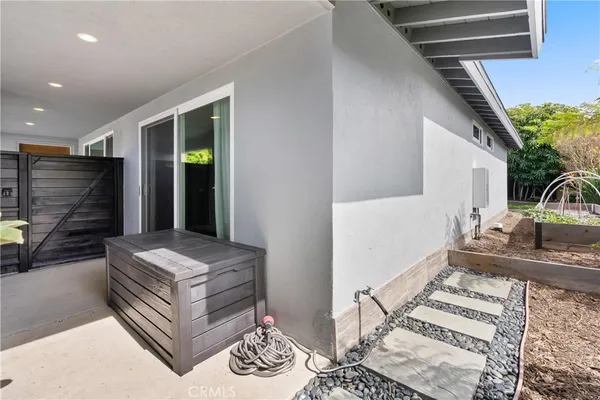 $1,599,888 | 20442 Harbor Isle Lane, Huntington Beach, CA 92646