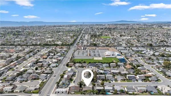 $1,599,888 | 20442 Harbor Isle Lane, Huntington Beach, CA 92646