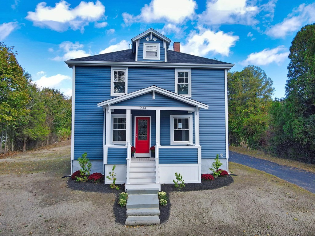 934 Wilson Road Fall River, MA 02720 - Photo 1 of 26 Gallery Image 1