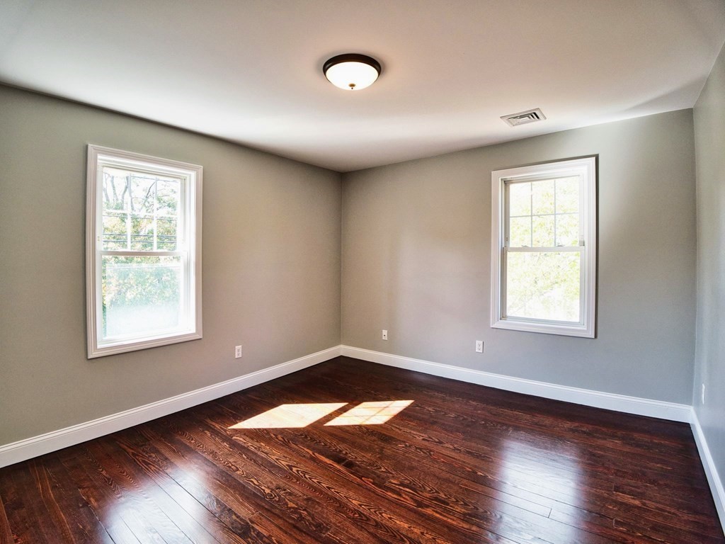 934 Wilson Road Fall River, MA 02720 - Photo 17 of 26 Gallery Image 17