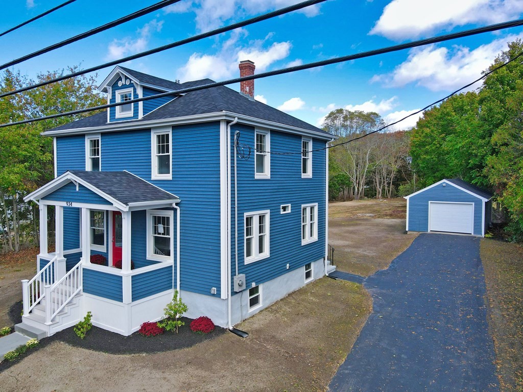934 Wilson Road Fall River, MA 02720 - Photo 2 of 26 Gallery Image 2