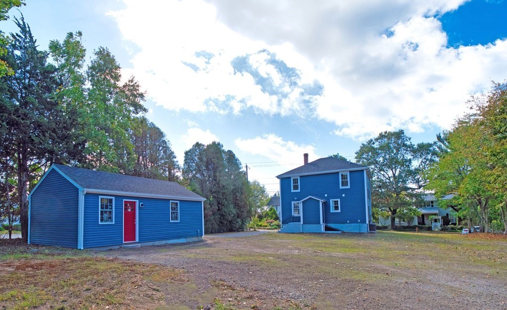 934 Wilson Road Fall River, MA 02720 - Photo 5 of 26 Gallery Image 5